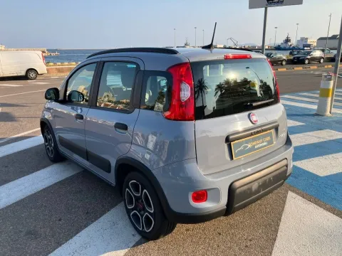 Fiat Panda 1.0 firefly hybrid City Life s&s 70cv 5p.ti - Immagine 6