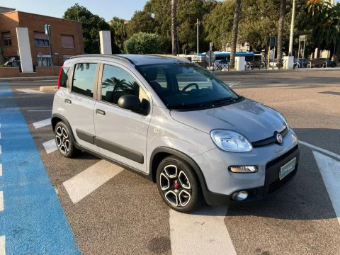 Fiat Panda 1.0 firefly hybrid City Life s&s 70cv 5p.ti - Immagine 7