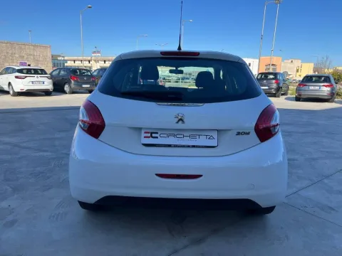 Peugeot 208 5p 1.4 vti 16v Active gpl 95cv - Immagine 4