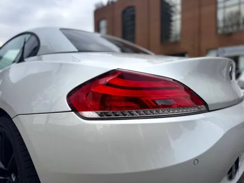 BMW Z4 sdrive28i - Immagine 18