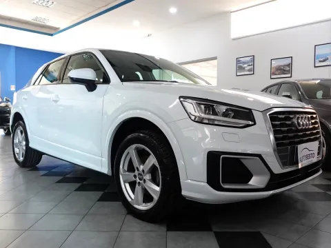 Audi Q2 30 1.6 tdi Admired - Immagine 3