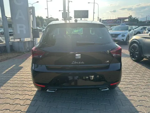 Seat Ibiza 1.0 ecotsi FR 115cv - Immagine 6