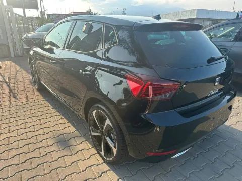 Seat Ibiza 1.0 ecotsi FR 115cv - Immagine 8