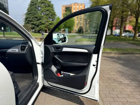 Audi Q5 2.0 tdi Business quattro 190cv s-tronic - Immagine 19