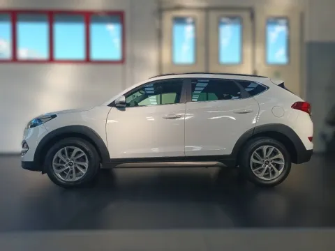 Hyundai Tucson 1.7 crdi Xpossible 2wd 115cv - Immagine 7