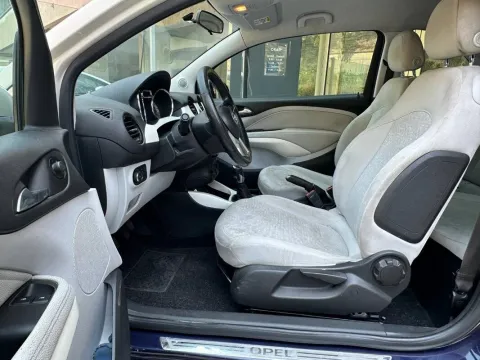 Opel Adam 1.4 Glam Gpl-tech 87cv - Immagine 8