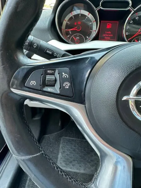 Opel Adam 1.4 Glam Gpl-tech 87cv - Immagine 14