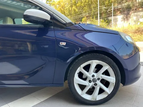 Opel Adam 1.4 Glam Gpl-tech 87cv - Immagine 21