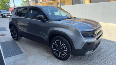 Jeep Avenger 1.2 turbo Summit fwd 100cv - Immagine 4