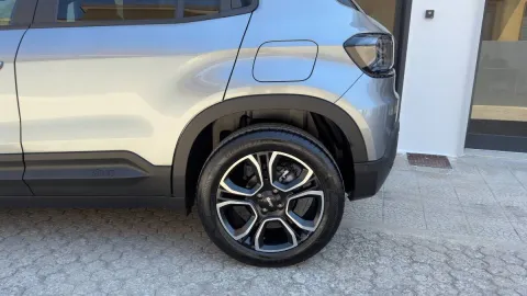 Jeep Avenger 1.2 turbo Summit fwd 100cv - Immagine 8