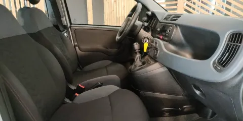 Fiat Panda 1.0 firefly hybrid s&s 70cv - Immagine 15