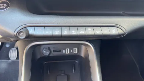 Jeep Avenger 1.2 turbo Summit fwd 100cv - Immagine 20