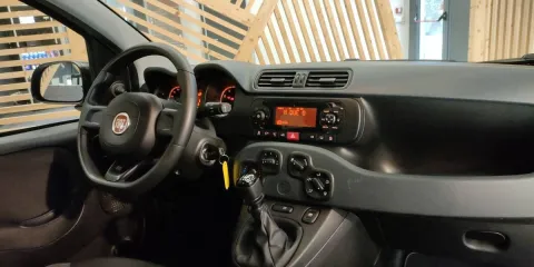 Fiat Panda 1.0 firefly hybrid s&s 70cv - Immagine 17