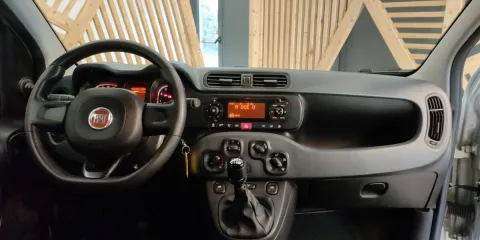 Fiat Panda 1.0 firefly hybrid s&s 70cv - Immagine 18