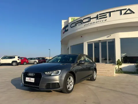 Audi A4 Avant 35 2.0 tdi Business 150cv s-tronic my16 - Immagine 2