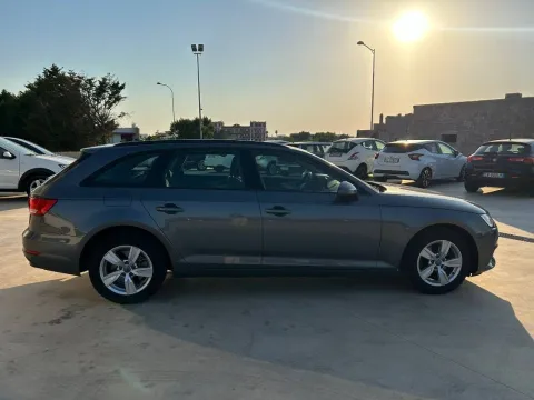 Audi A4 Avant 35 2.0 tdi Business 150cv s-tronic my16 - Immagine 7