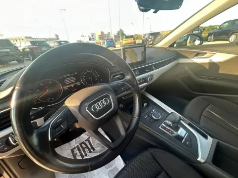Audi A4 Avant 35 2.0 tdi Business 150cv s-tronic my16 - Immagine 19