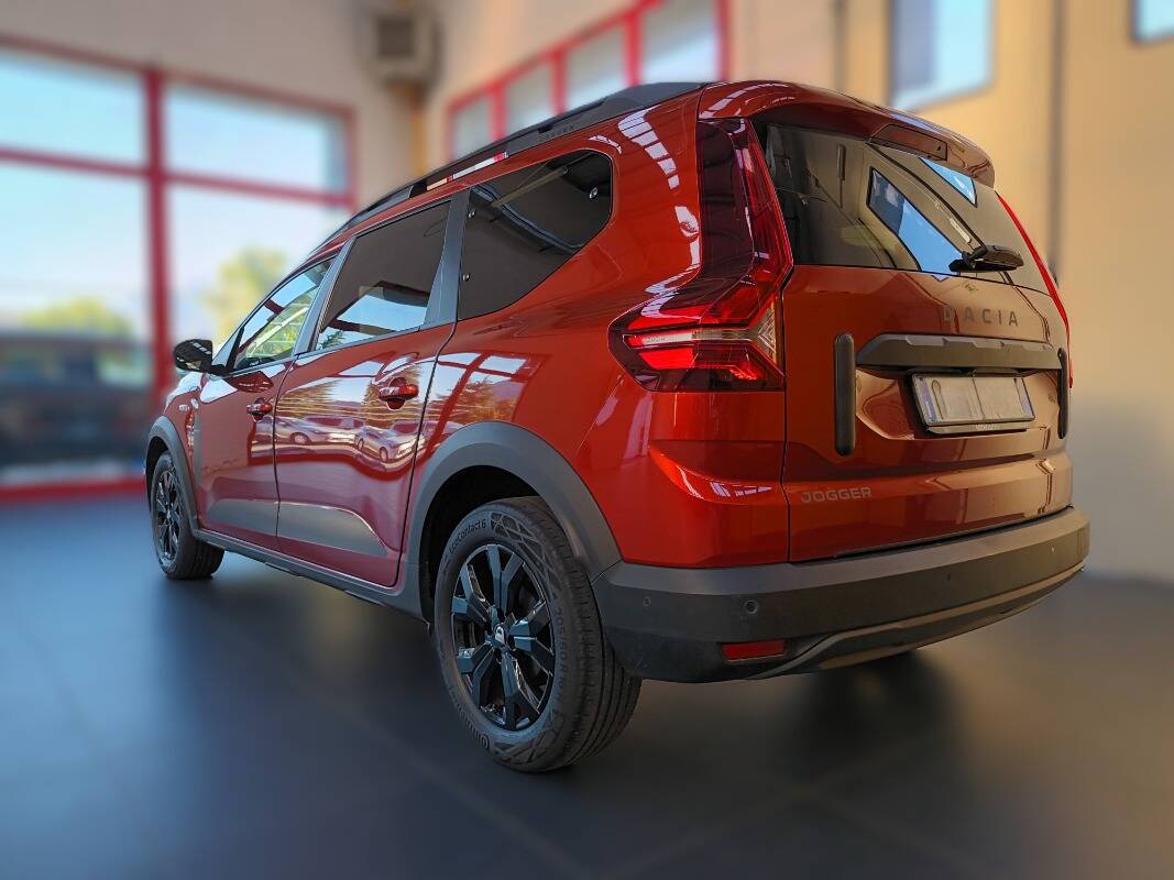 Dacia Jogger 1.0 tce Extreme UP Gpl 100cv 7p.ti - Immagine 6