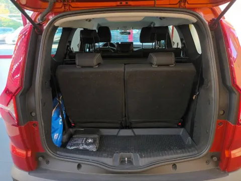 Dacia Jogger 1.0 tce Extreme UP Gpl 100cv 7p.ti - Immagine 10