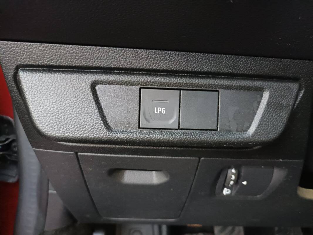 Dacia Jogger 1.0 tce Extreme UP Gpl 100cv 7p.ti - Immagine 26