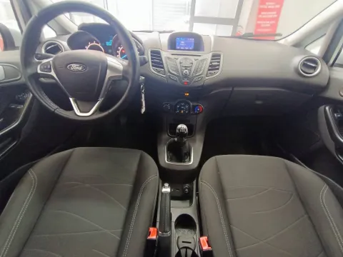 Ford Fiesta 5p 1.0 Black&White 80cv - Immagine 18