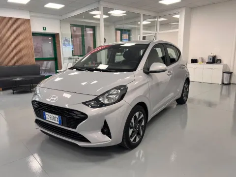 Hyundai i10 1.0 mpi Connectline 63cv auto - Immagine 3