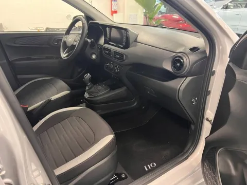 Hyundai i10 1.0 mpi Connectline 63cv auto - Immagine 10