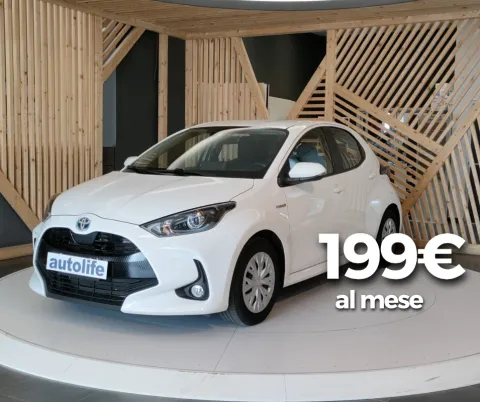 Toyota Yaris 1.5h Business - Immagine 1