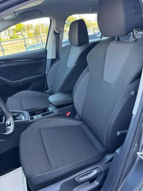 Skoda Octavia Wagon 2.0 tdi evo Executive 115cv dsg - Immagine 8