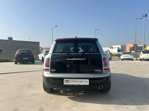 Mini Mini Clubman 2.0 Cooper D auto - Immagine 10