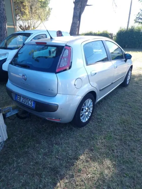 Fiat Punto Evo 5p 1.4 Dynamic Gpl 77cv - Immagine 6