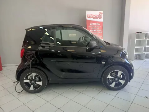 Smart Fortwo eq Passion 4,6kW - Immagine 2