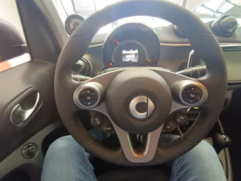 Smart Fortwo eq Passion 4,6kW - Immagine 12