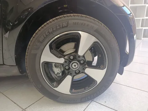 Smart Fortwo eq Passion 4,6kW - Immagine 24