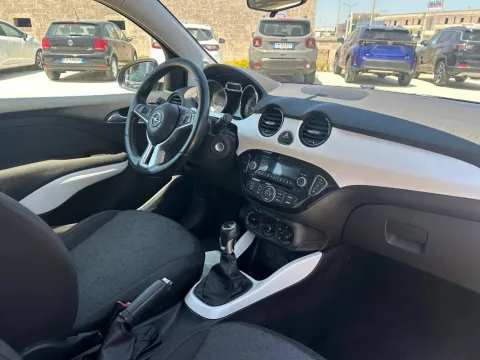 Opel Adam 1.4 Glam Gpl-tech 87cv - Immagine 15