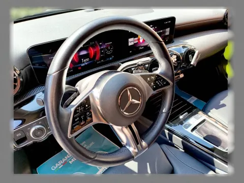Mercedes A 180 Executive auto - Immagine 17