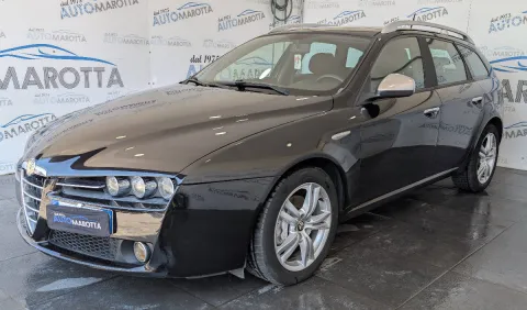 Alfa Romeo 159 SW 2.0 jtdm Distinctive 136cv - Immagine 1