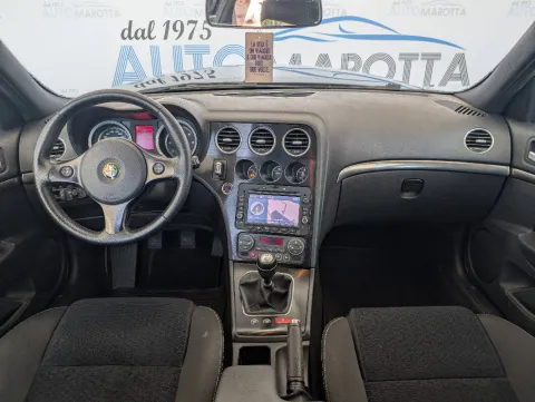 Alfa Romeo 159 SW 2.0 jtdm Distinctive 136cv - Immagine 8