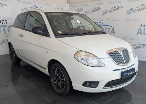 Lancia Ypsilon 1.3 mjt 16v Elle E5 - Immagine 4