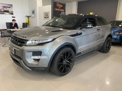 Land Rover Range Rover Evoque 3p 2.0 si4 Prestige auto 9m - Immagine 1