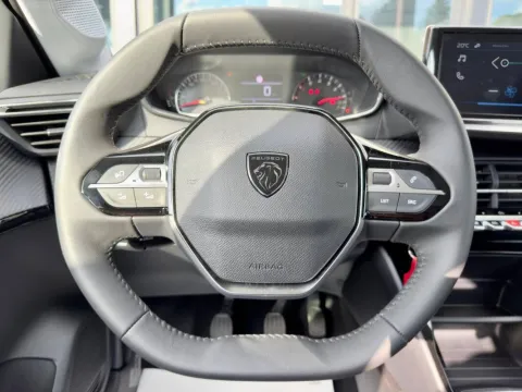Peugeot 208 1.2 puretech Active s&s 75cv - Immagine 10