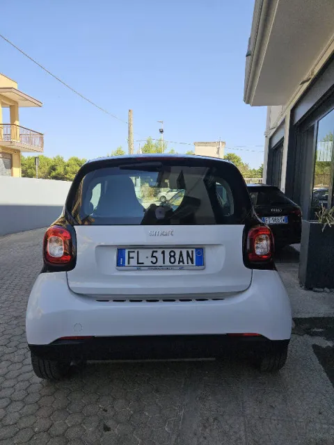 Smart Fortwo 1.0 Prime 71cv twinamic - Immagine 3