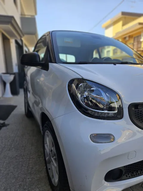 Smart Fortwo 1.0 Prime 71cv twinamic - Immagine 4