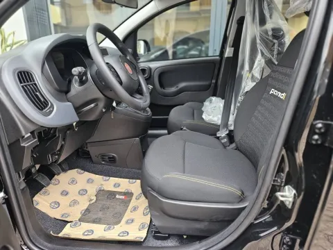 Fiat Panda 1.0 firefly hybrid s&s 70cv - Immagine 7
