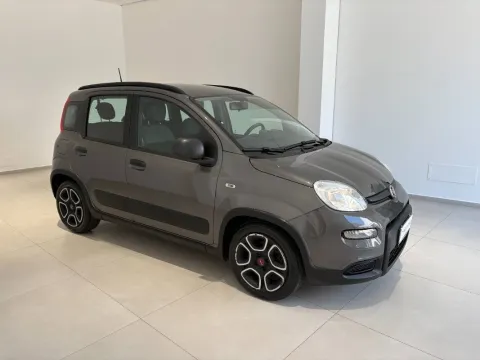 Fiat Panda 1.0 firefly hybrid City Life s&s 70cv 5p.ti - Immagine 1