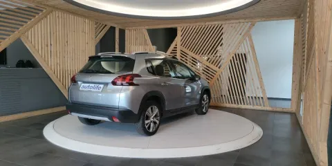 Peugeot 2008 1.5 bluehdi Allure s&s 100cv my19 - Immagine 7