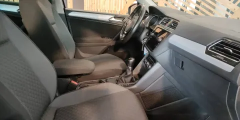 Volkswagen Tiguan 1.6 tdi Business 115cv - Immagine 17