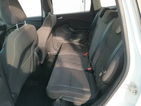 Ford Kuga 2.0 tdci Business s&s 2wd 120cv powershift my19.25 - Immagine 11