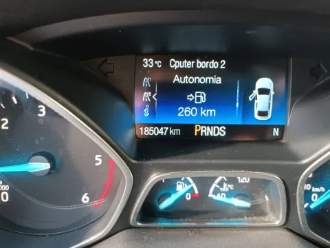 Ford Kuga 2.0 tdci Business s&s 2wd 120cv powershift my19.25 - Immagine 18