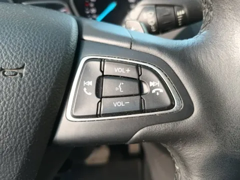 Ford Kuga 2.0 tdci Business s&s 2wd 120cv powershift my19.25 - Immagine 21